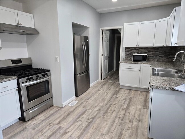 Building Photo - 2366 Spencerport Rd