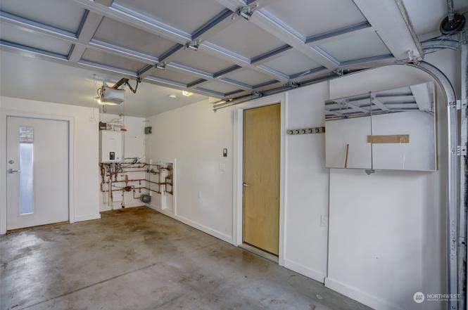 Building Photo - 3615 Phinney Ave N