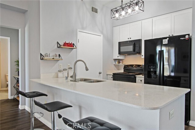 Building Photo - 488 E Ocean Blvd