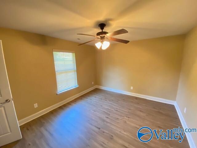 Building Photo - 109 Oak Shade Dr
