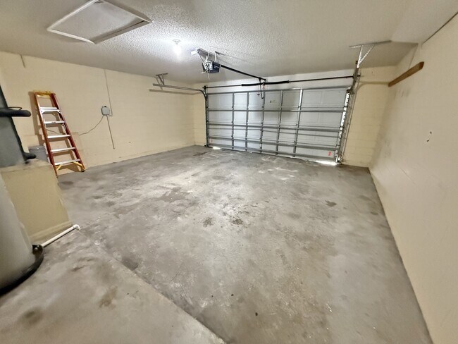 Building Photo - 2429 Ruddenstone Way