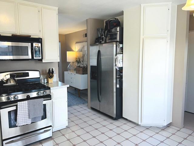 Building Photo - 846 Bluebell Ct