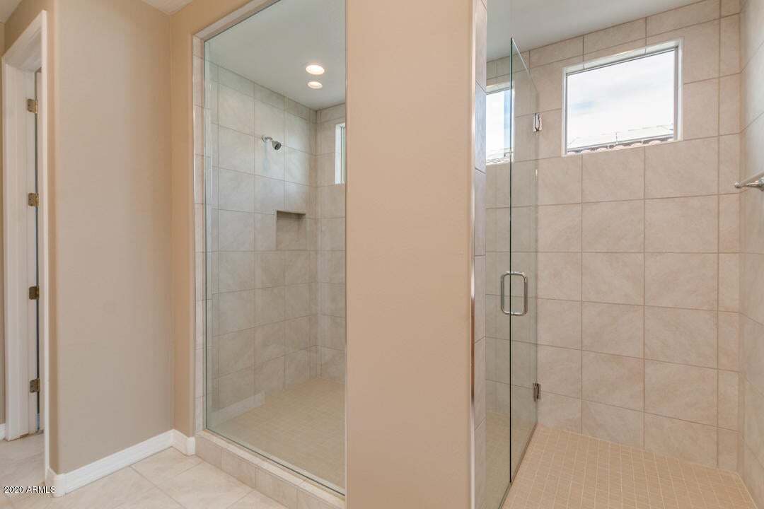 Building Photo - 17695 W Buchanan St