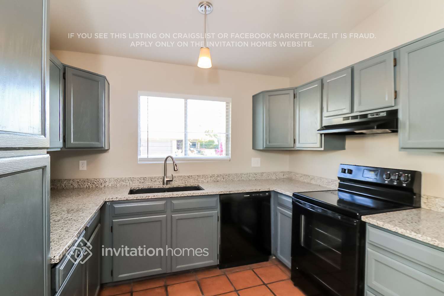 Building Photo - 1808 W Curry Dr