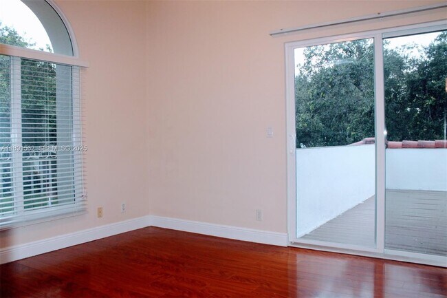 Building Photo - 11151 Minneapolis Dr