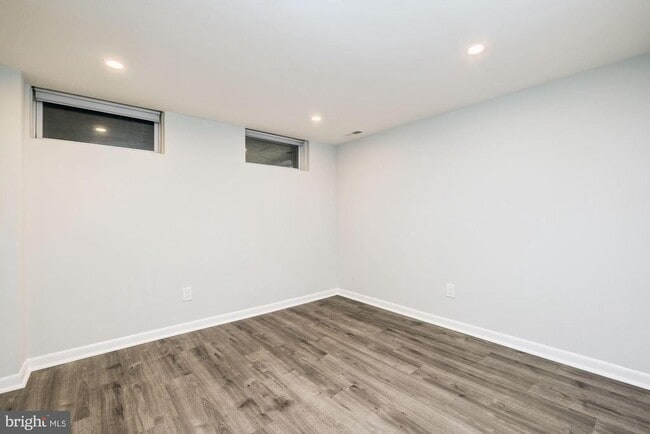 Building Photo - 1505 Harvard St NW