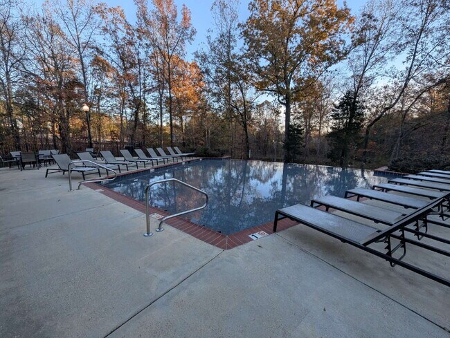 Building Photo - 4140 Fieldstone Lp