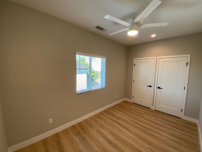 Building Photo - BRAND NEW 2023!! 4BD/2BA
