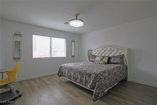 Building Photo - 396 Dooley Dr