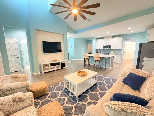 Building Photo - Margaritaville - 166 Salty Fin  Dr
