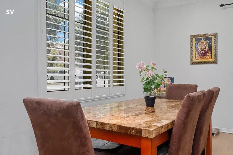 Building Photo - 58 Maple Ash