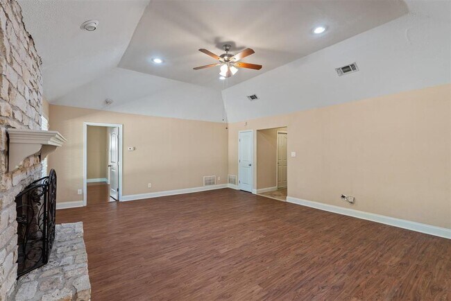 Building Photo - 4906 Tannehill Ln
