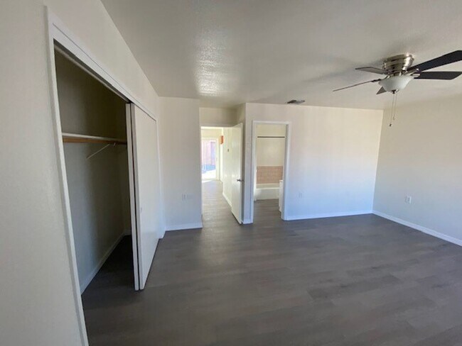 Building Photo - 2BR 2BA HOME-Fenced Yard & Workshop Garage, RV-Boat