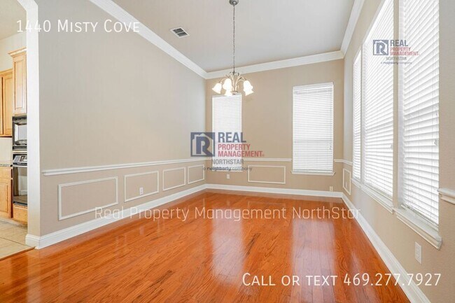 Building Photo - 1440 Misty Cove Dr