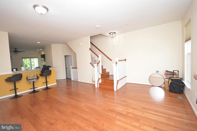 Building Photo - 1571 Renate Dr