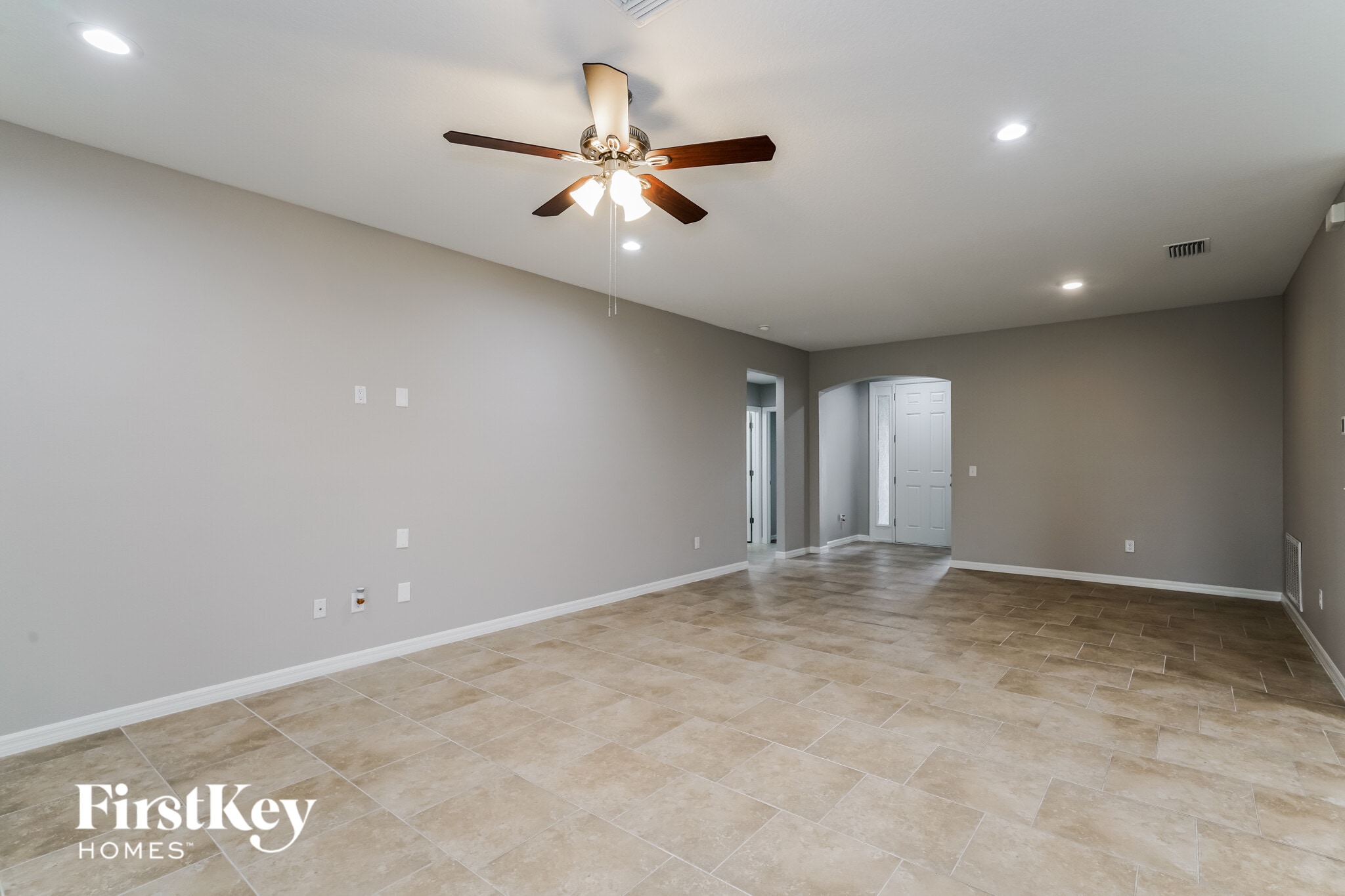 Building Photo - 7517 Lantern Park Ave