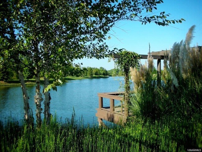 Building Photo - 3900 Turning Leaf Loop