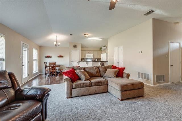 Building Photo - 3005 Dove Valley Ln