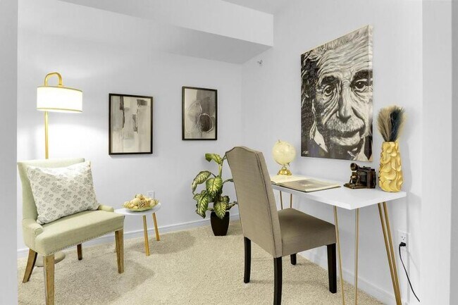 Building Photo - 1 bedroom in Seattle WA 98101