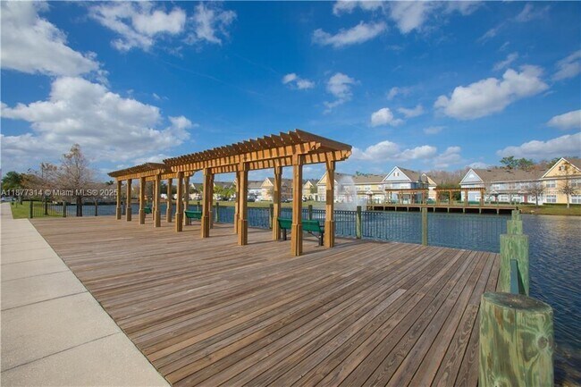 Building Photo - 4004-4004 San Gallo Dr