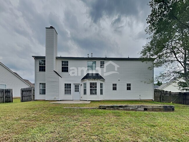 Building Photo - 3188 Bradford Pear Dr