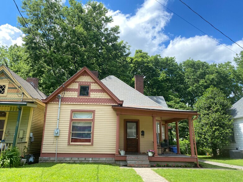 Primary Photo - 339 Oldham Ave