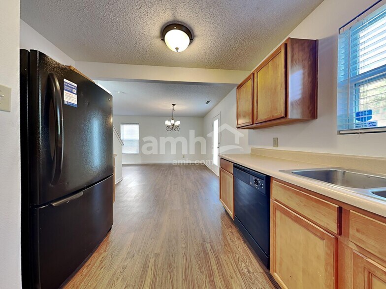 Building Photo - 1456 Prairie Valley Dr