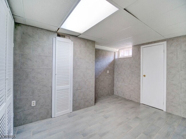 Building Photo - 51 Taurus Dr