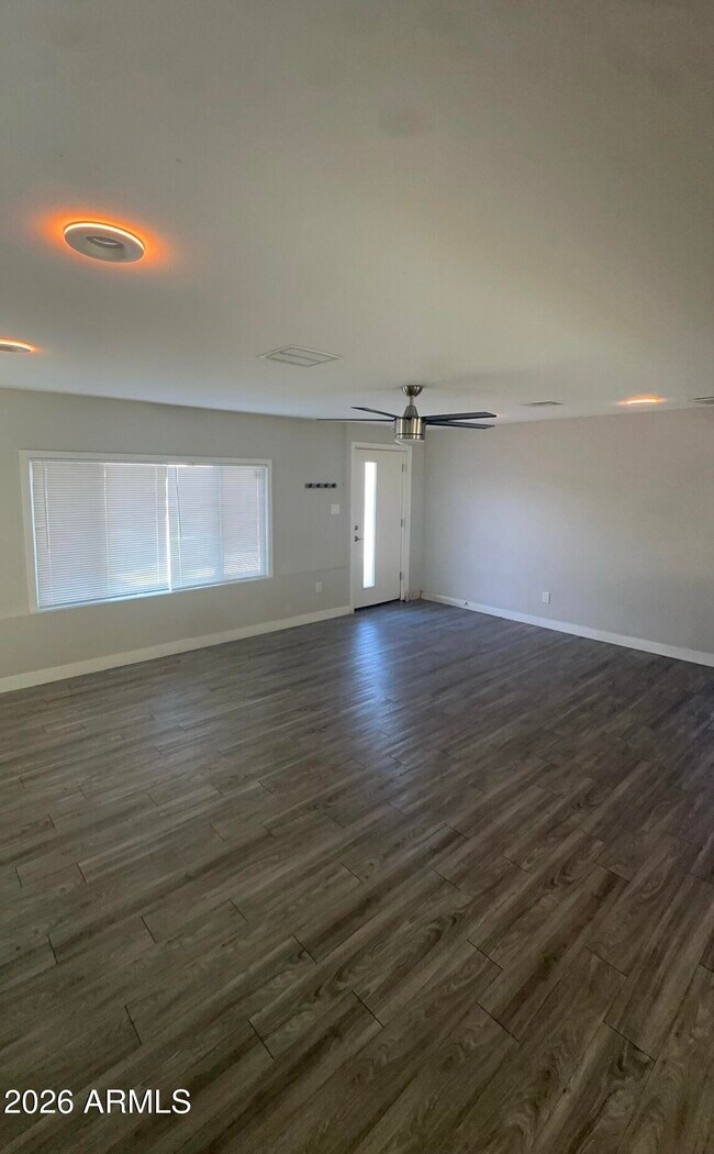 Building Photo - 3027 N 37th St