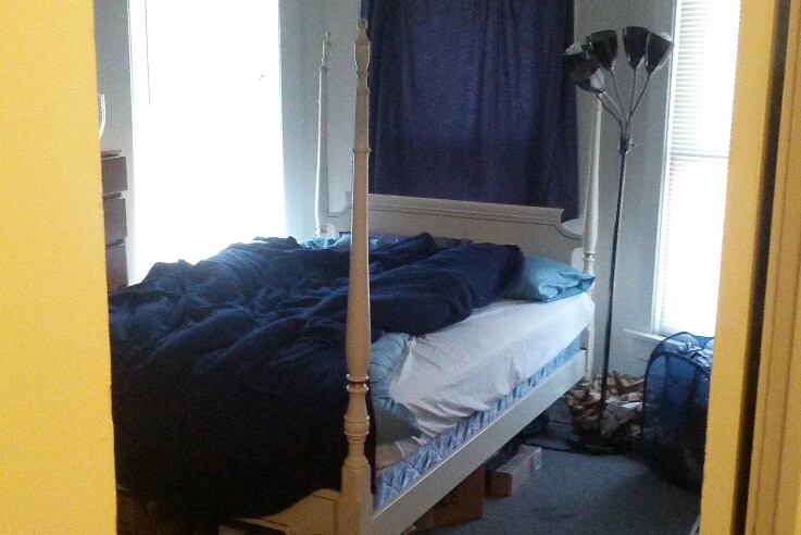 Building Photo - 1006 N Aurora St