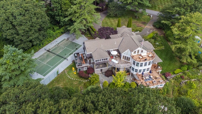 Building Photo - 43 Agamenticus Ave