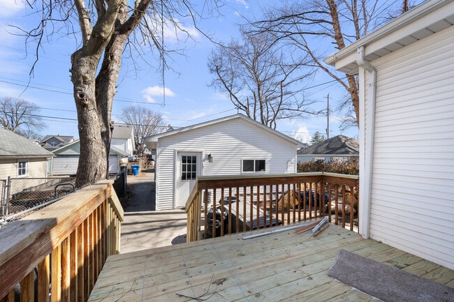 Building Photo - 1182 25th St