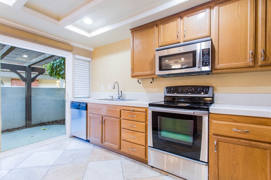 Building Photo - 22133 James Alan Cir