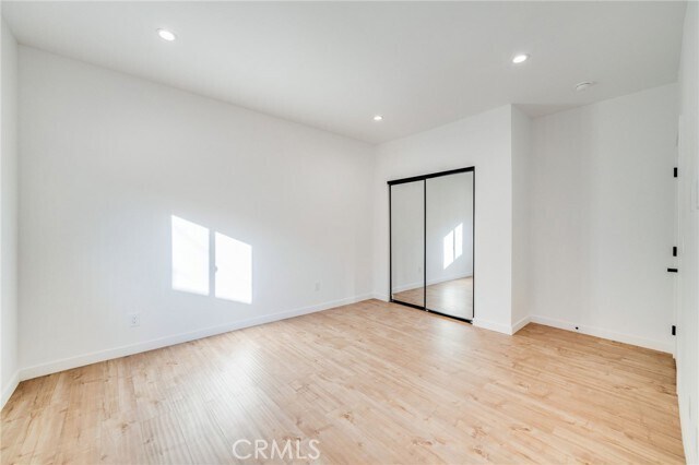 Building Photo - 3261 City Terrace Dr