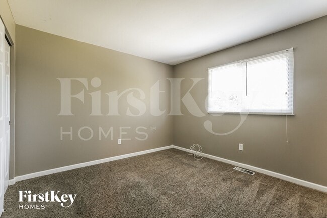 Building Photo - 1246 Borden Dr