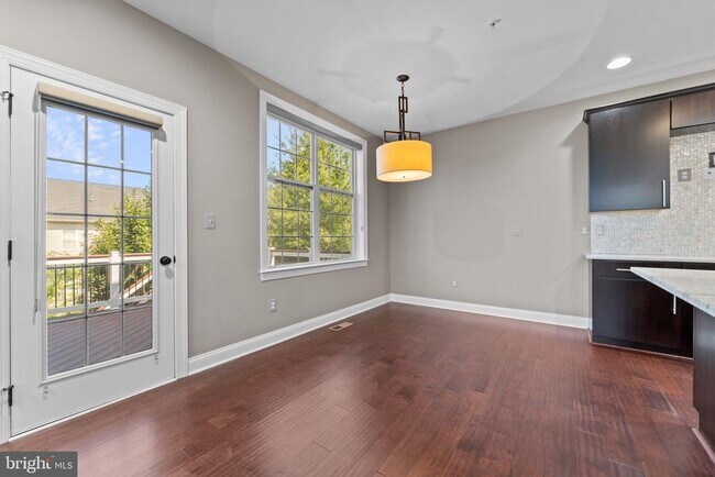 Building Photo - 4500 Grazing Way