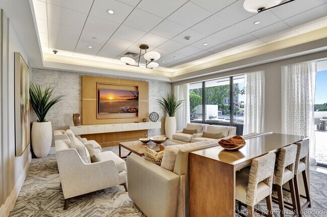 Building Photo - 4748 S Ocean Blvd