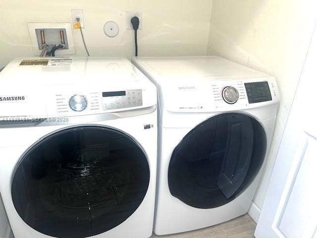 Building Photo - 5505 NW 27th Ct