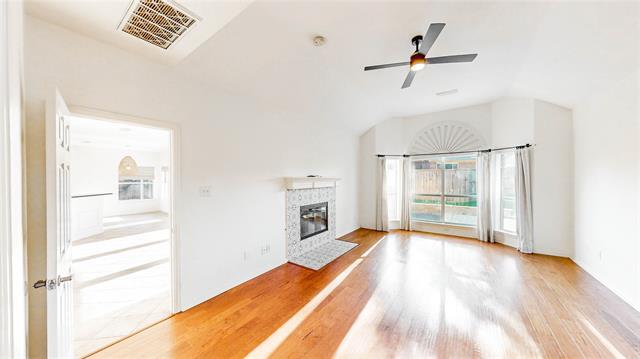 Building Photo - 2701 Stone Creek Dr