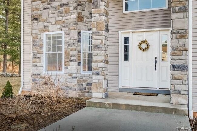 Building Photo - 5 Fant Farm Ln