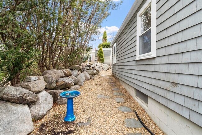 Building Photo - 34 High St