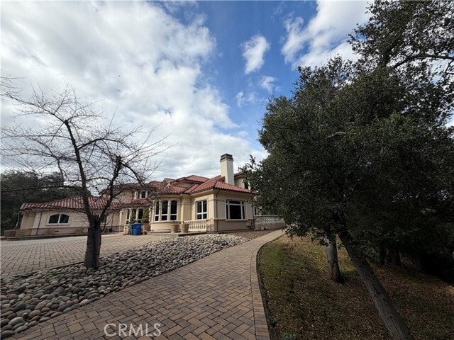 Building Photo - 28080 Laura Ct