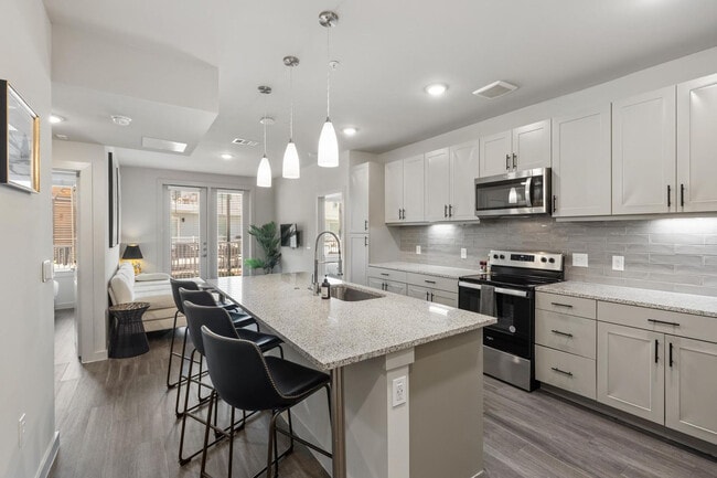 Building Photo - 5820 1/2 Cameron Rd