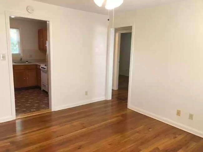 Building Photo - 508 Cold Spring Ave