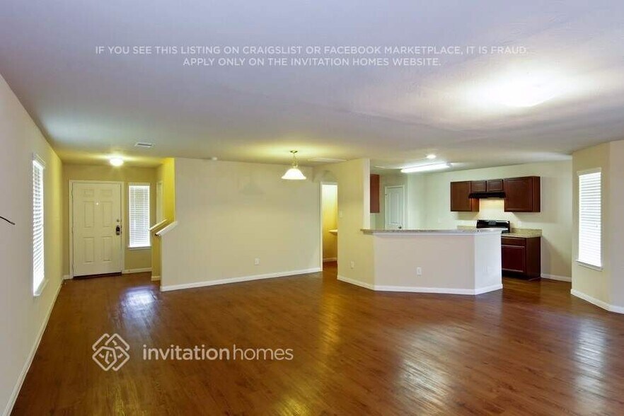 Building Photo - 18711 N Lyford Dr