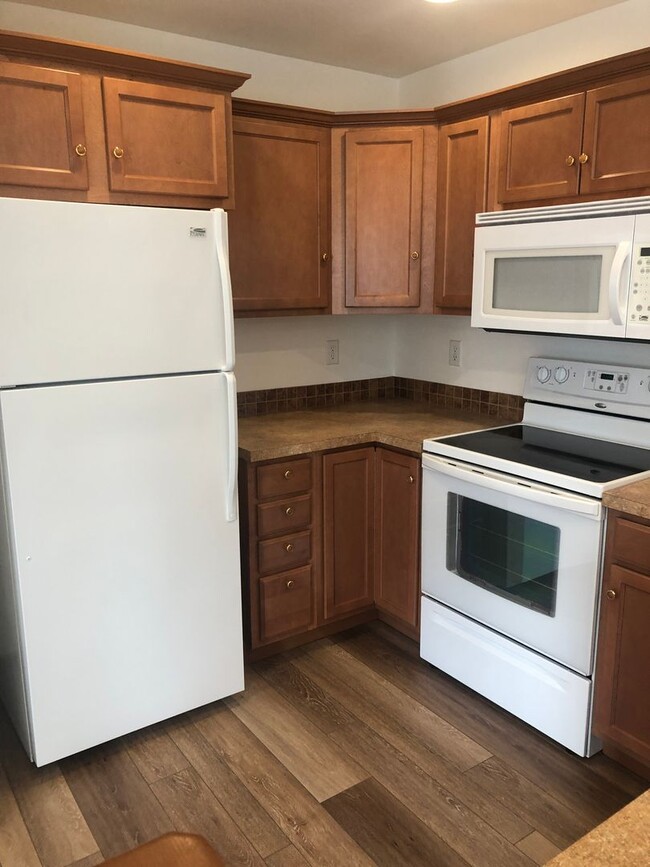 Building Photo - ***PENDING APPLICATION***Adult Community (age restricted)