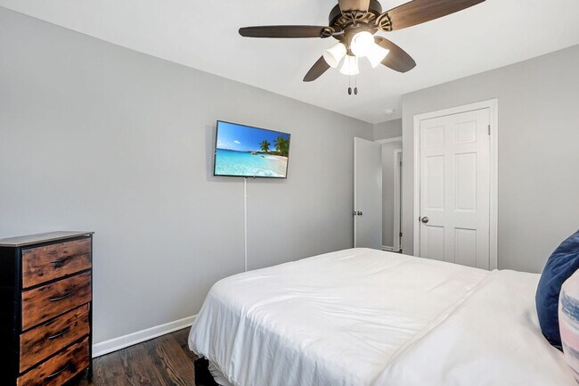 Building Photo - 18101 Marlin Ln