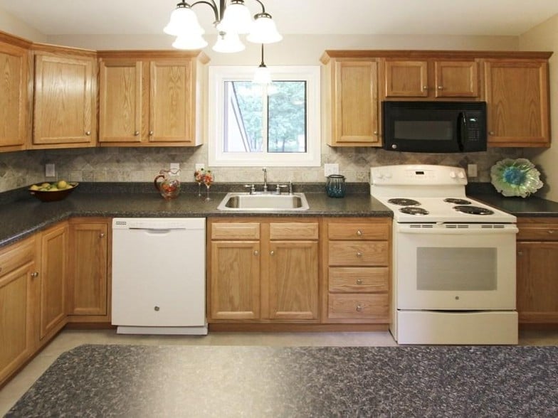 Building Photo - Hollandale Apartments