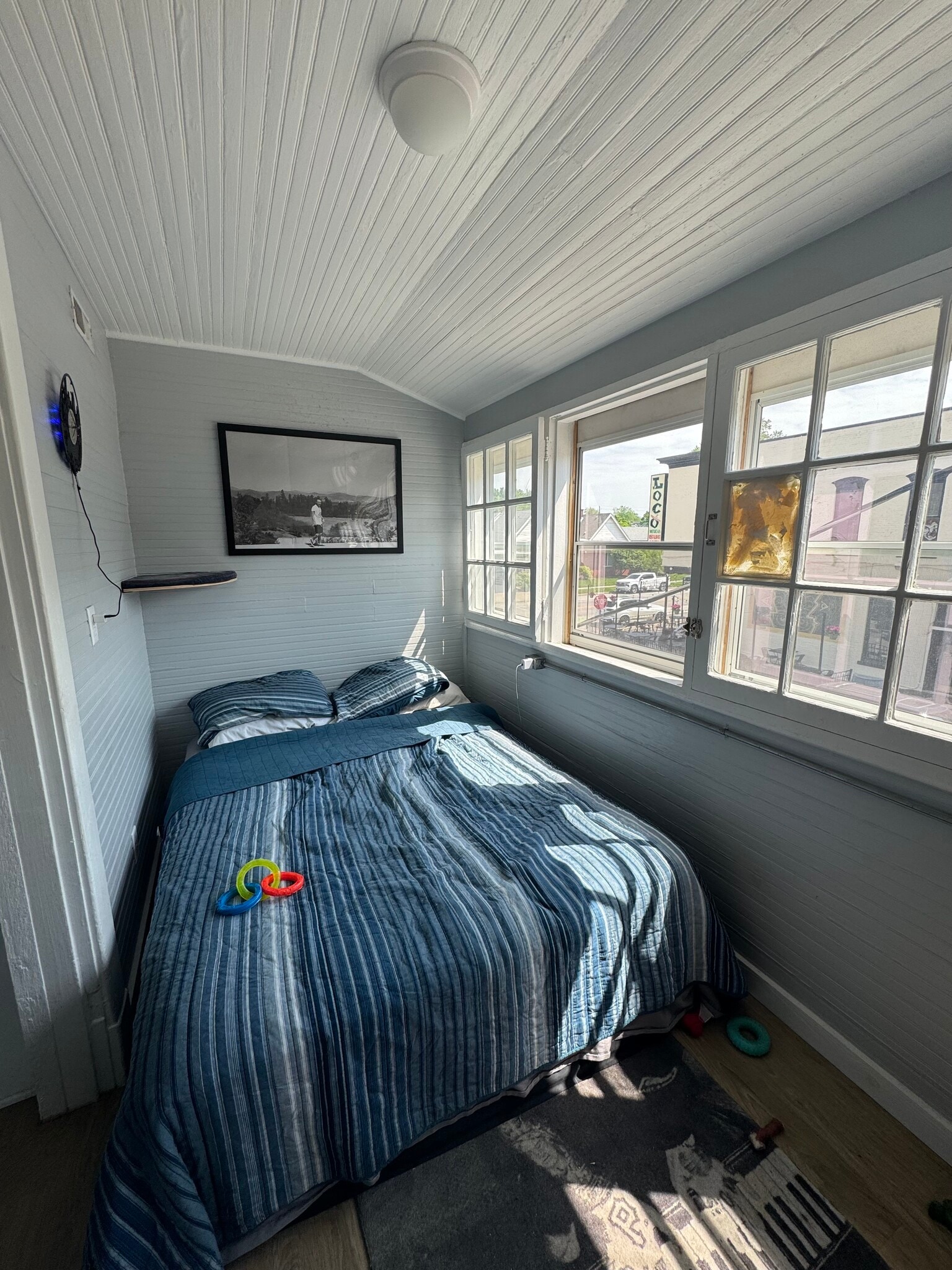 Building Photo - 1337 Prospect St