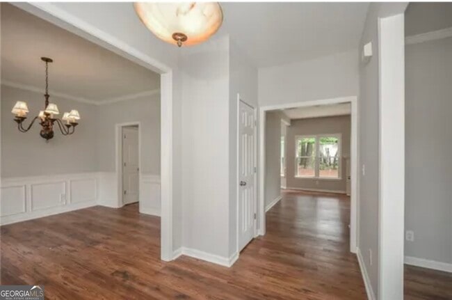 Building Photo - 3380 Maple Terrace Dr